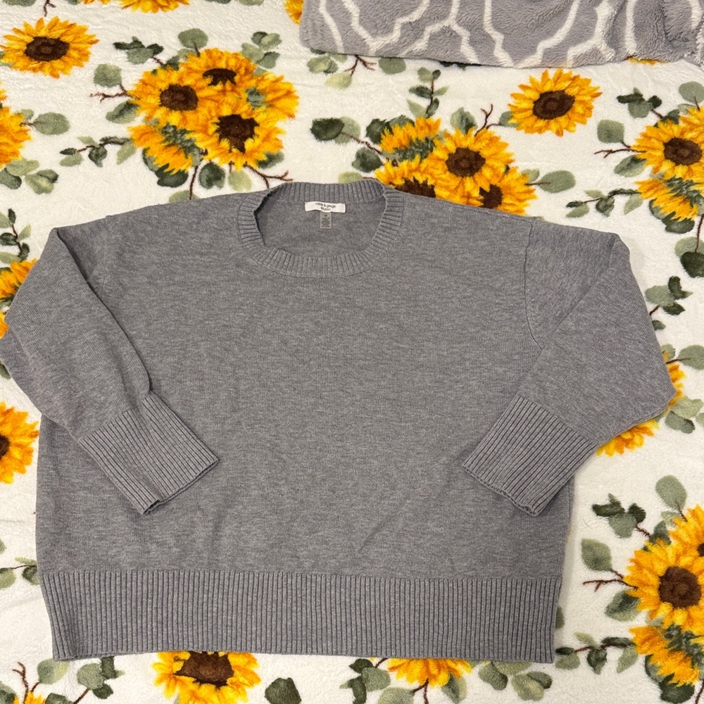 Plain Grey Sweater size 2XL